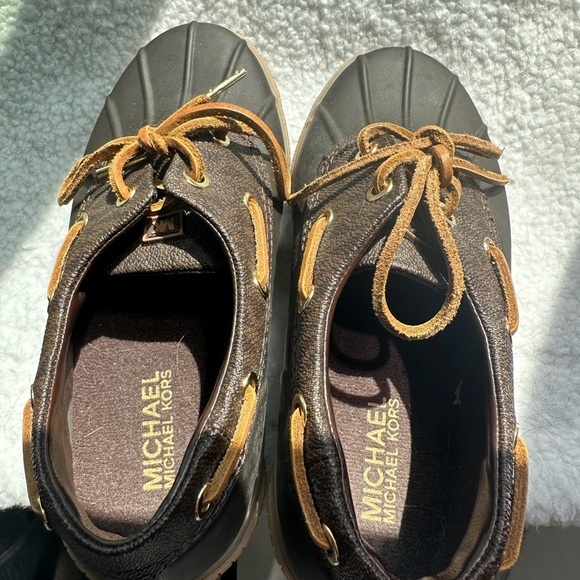 Michael Kors Womens size 6 Rubber Duck Style Boots Worn Once! Perfect Condition! - Picture 8 of 8